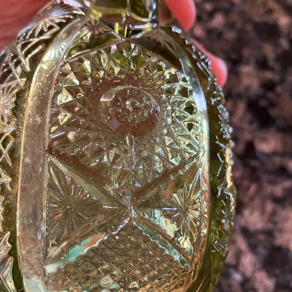 Vintage Indiana Green Glass Decanter with Stopper - Picture 2 of 4